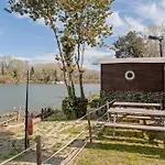 Vakantiehuis Oasis On The River 2 *