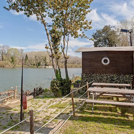 Feriehus Oasis On The River 2 *