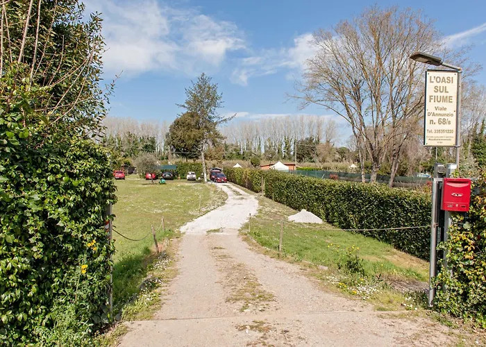 Oasis On The River 2 *